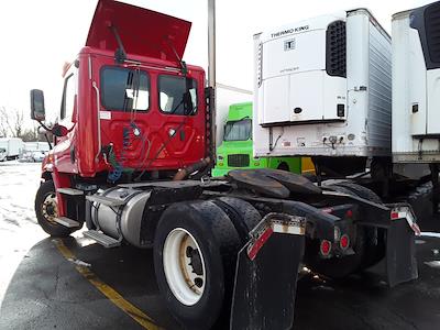 Used 2019 Freightliner Cascadia Detroit DD13 Semi Truck for sale #802617 - photo 2