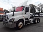 Used 2019 Freightliner Cascadia Detroit Diesel DD15 Semi Truck for sale #803478 - photo 1