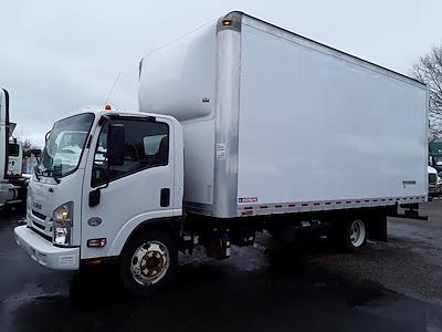 Used 2018 Isuzu NQR Standard Regular Cab 4x2 20' Box Truck for sale #807654 - photo 1