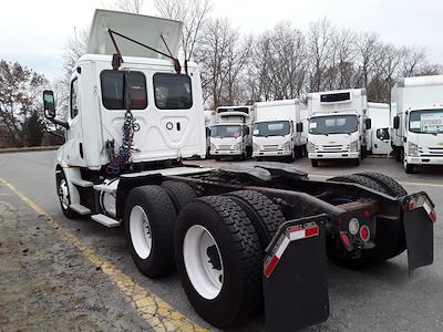 Used 2019 Freightliner Cascadia Detroit DD13 Semi Truck for sale #813010 - photo 2