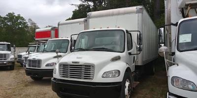 Used 2019 Freightliner M2 106 Conventional Cab Box Truck for sale #825023 - photo 1