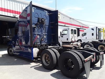 Used 2020 Freightliner Cascadia Detroit Diesel DD15 Semi Truck with Sleeper Cab for sale #897295 - photo 2