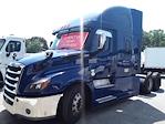 Used 2020 Freightliner Cascadia Detroit Diesel DD15 Semi Truck with Sleeper Cab for sale #897295 - photo 1