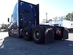 Used 2020 Freightliner Cascadia Detroit Diesel DD15 Semi Truck with Sleeper Cab for sale #897299 - photo 2