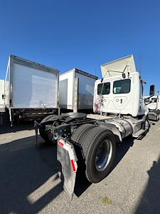 Used 2020 Freightliner Cascadia Detroit DD13 Semi Truck for sale #264804 - photo 2