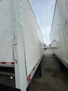 Used 2020 Chevrolet LCF 4500HD Regular Cab Box Truck for sale #278293 - photo 2