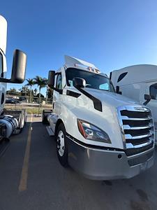 Used 2020 Freightliner Cascadia Detroit DD13 Semi Truck for sale #291029 - photo 1
