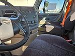 Used 2016 Freightliner Cascadia Cummins ISX12 Semi Truck for sale #645052 - photo 7