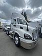 Used 2017 Freightliner Cascadia Detroit DD13 Semi Truck for sale #665101 - photo 1