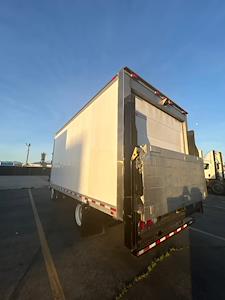 Used 2018 Isuzu NRR - photo 1