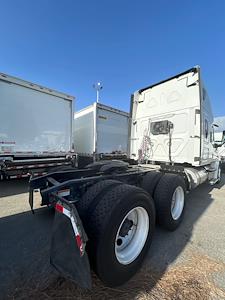 Used 2018 Freightliner Cascadia Cummins X15 Semi Truck with Sleeper Cab for sale #764151 - photo 2