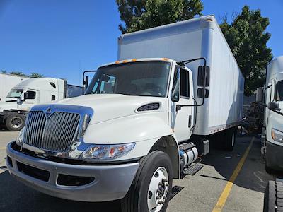 Used 2018 International DuraStar 4300 SBA 4x2 26' Box Truck for sale #787494 - photo 1