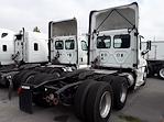 Used 2019 Freightliner Cascadia Cummins X15 Semi Truck for sale #810894 - photo 2