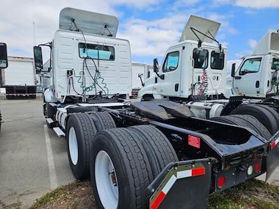 Used 2019 Volvo VNL Cummins ISX 15L Semi Truck for sale #837020 - photo 2