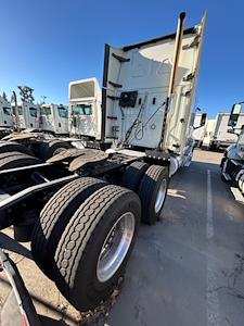 Used 2019 Freightliner Cascadia Detroit Diesel DD15 Semi Truck with Sleeper Cab for sale #868909 - photo 2