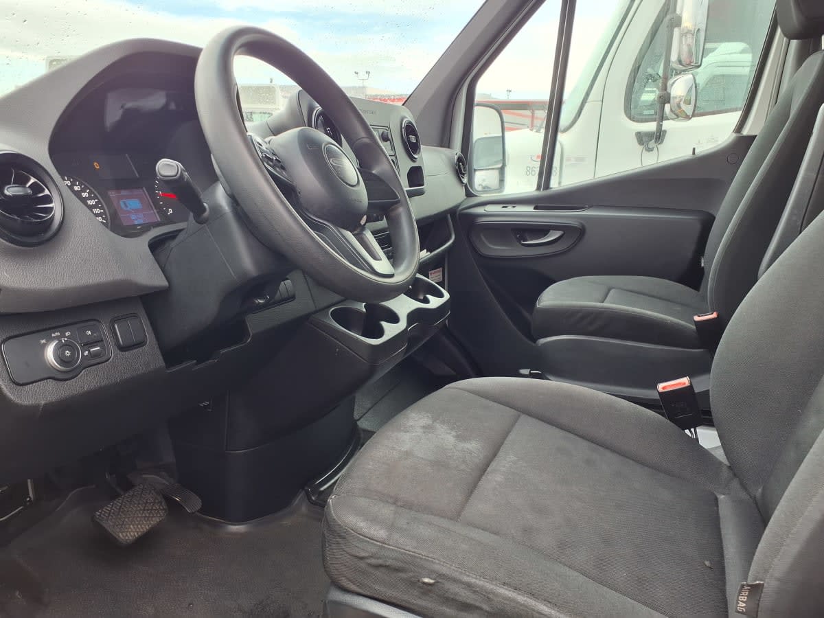 Used 2019 Freightliner Sprinter 3500 - photo 10