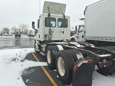 Used 2021 Freightliner Cascadia Cummins X15 Semi Truck for sale #292203 - photo 2