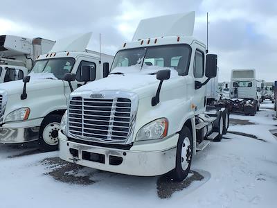 Used 2018 Freightliner Cascadia Detroit DD13 Semi Truck for sale #803899 - photo 1