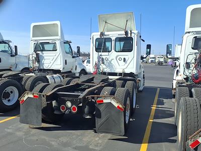 Used 2018 Freightliner Cascadia Detroit DD13 Semi Truck for sale #803902 - photo 2