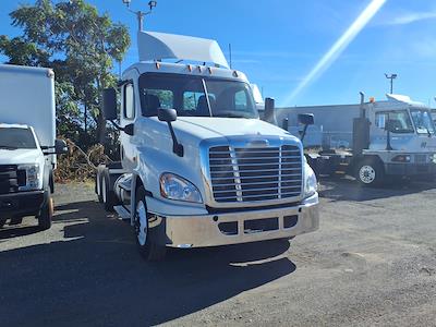 Used 2018 Freightliner Cascadia Detroit DD13 Semi Truck for sale #807720 - photo 1