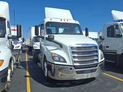 Used 2019 Freightliner Cascadia Detroit DD13 Semi Truck for sale #813077 - photo 1