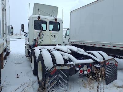 Used 2019 Freightliner Cascadia Detroit Diesel DD15 Semi Truck for sale #861352 - photo 2