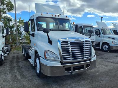 Used 2019 Freightliner Cascadia Detroit DD13 Semi Truck for sale #861481 - photo 1