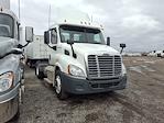 Used 2019 Freightliner Cascadia Detroit DD13 Semi Truck for sale #863303 - photo 4