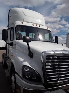 Used 2019 Freightliner Cascadia Detroit Diesel DD15 Semi Truck for sale #866743 - photo 1