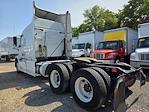 Used 2020 Volvo VNR Volvo D13 Semi Truck for sale #243590 - photo 2
