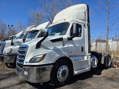 Used 2019 Freightliner Cascadia Detroit DD13 Semi Truck for sale #270177 - photo 1