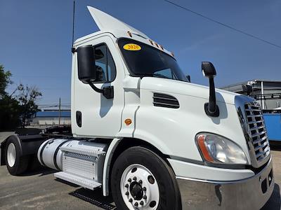 Used 2020 Freightliner Cascadia Detroit DD13 Semi Truck for sale #278456 - photo 1