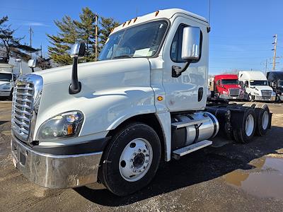 Used 2020 Freightliner Cascadia Detroit Diesel DD15 Semi Truck for sale #286819 - photo 1