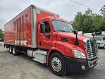 Used 2015 Freightliner Cascadia Day Cab Box Truck for sale #306826 - photo 4