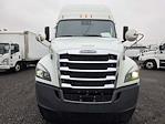 Used 2022 Freightliner Cascadia Detroit Diesel DD15 Semi Truck with Sleeper Cab for sale #567882 - photo 3