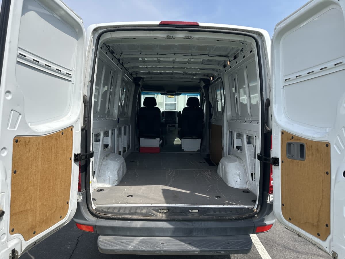 Used 2016 Freightliner Sprinter 2500 - photo 10