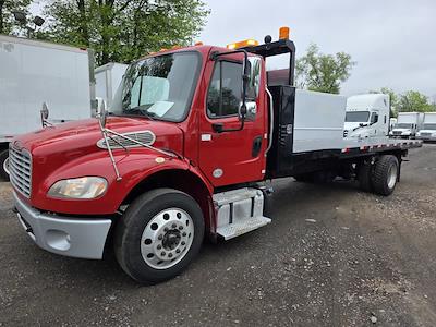 Used 2018 Freightliner M2 106 Conventional Cab Flatbed Truck for sale #681548 - photo 1