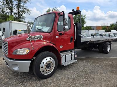 Used 2018 Freightliner M2 106 Conventional Cab Flatbed Truck for sale #681602 - photo 1