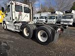 Used 2018 Freightliner Cascadia Cummins X15 Semi Truck for sale #683730 - photo 2