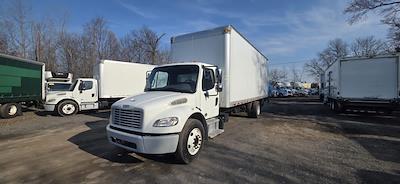 Used 2018 Freightliner M2 106 - photo 1