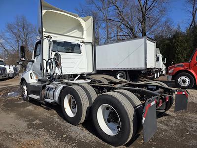Used 2018 International LT Cummins X15, Signature Semi Truck for sale #782509 - photo 2