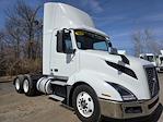 Used 2019 Volvo VNL Volvo D13 Semi Truck for sale #787224 - photo 4