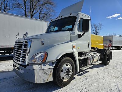 Used 2018 Freightliner Cascadia Detroit DD13 Semi Truck for sale #788976 - photo 1