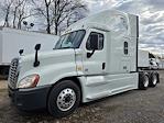Used 2019 Freightliner Cascadia Detroit Diesel DD15 Semi Truck with Sleeper Cab for sale #808033 - photo 1