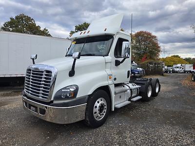Used 2019 Freightliner Cascadia Detroit Diesel DD15 Semi Truck for sale #808624 - photo 1