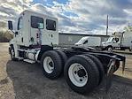 Used 2019 Freightliner Cascadia Detroit Diesel DD15 Semi Truck for sale #809392 - photo 2