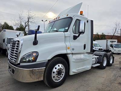 Used 2019 Freightliner Cascadia Cummins X15 Semi Truck for sale #810180 - photo 1