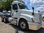Used 2019 Freightliner Cascadia Detroit DD13 Semi Truck for sale #813284 - photo 4