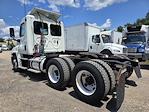 Used 2019 Freightliner Cascadia Detroit DD13 Semi Truck for sale #813284 - photo 2