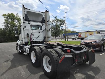Used 2019 Volvo VNL Volvo D13 Semi Truck for sale #828452 - photo 2